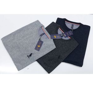 بافت یقه گرد ساده مردانه bf5t6