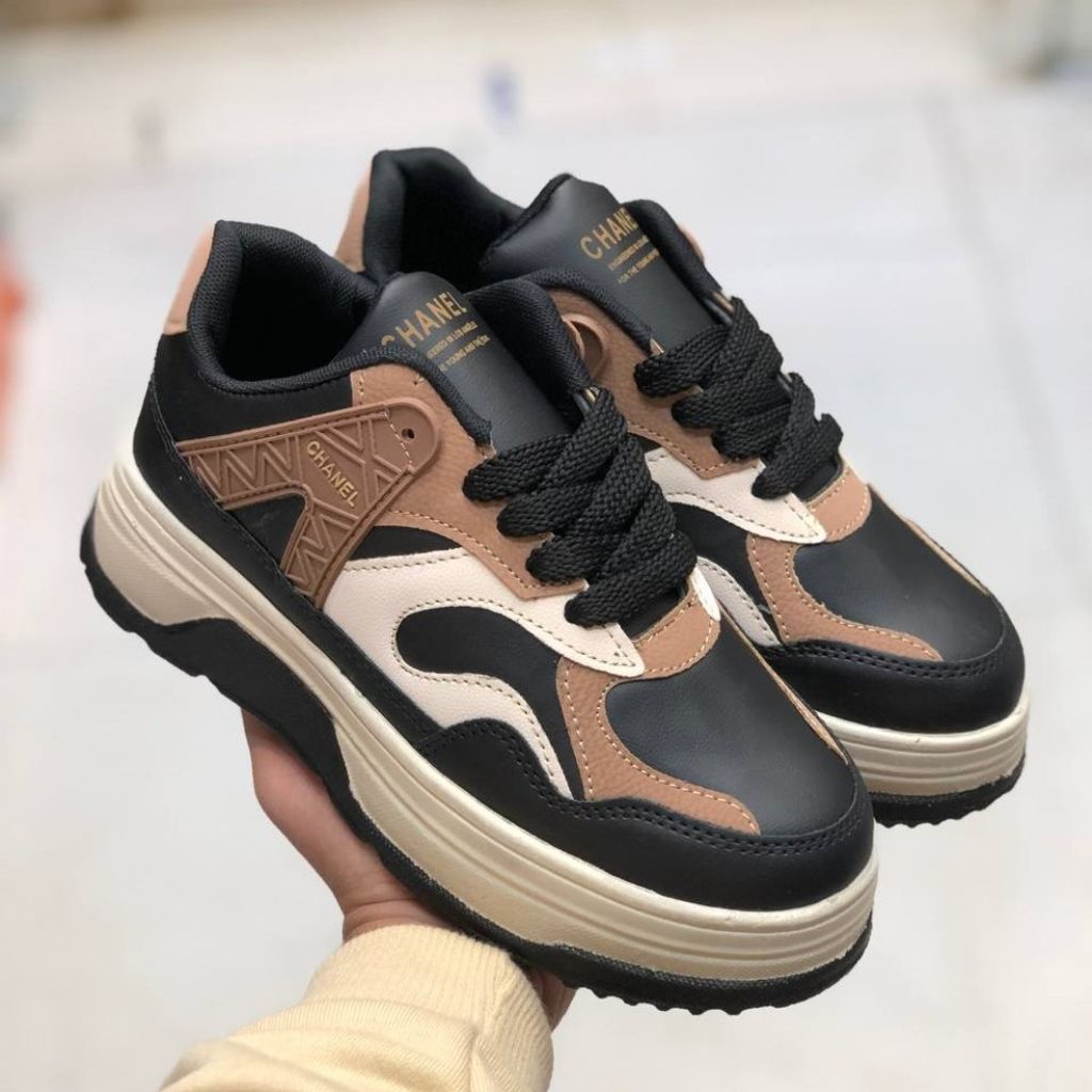 قیمت کفش لژدار چرم زنانه مدل چنل مشکی کرم