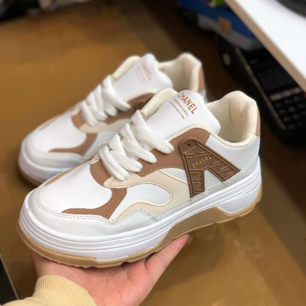 قیمت کفش لژدار چرم زنانه مدل چنل سفید