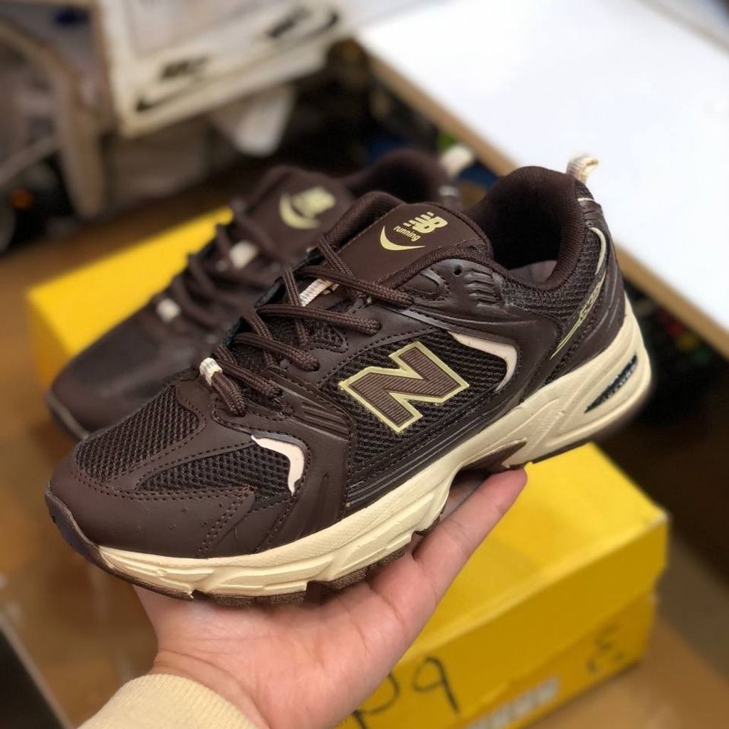 خرید اینترنتی قیمت کفش نیوبالانس 530 زنانه رنگ خاص قهوه ای