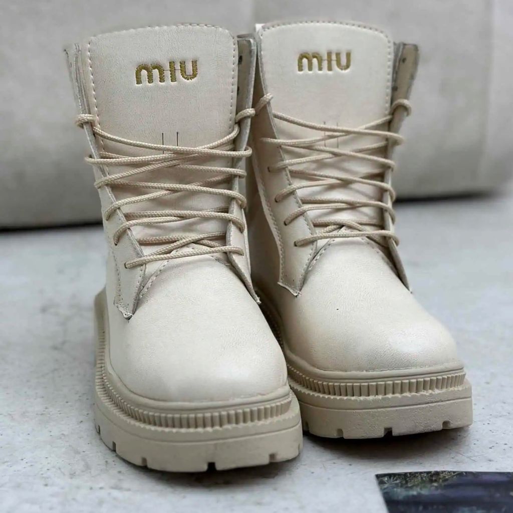 خرید اینترنتی نیم بوت miu miu