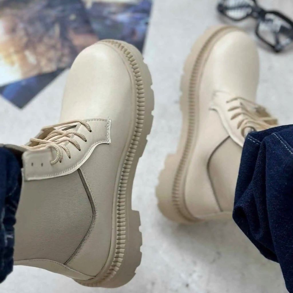 قیمت ارزان نیم بوت miu miu