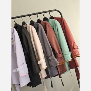 مشخصات بارونی آستردار خرجکار کشبافت  آدامسی حراج زمستونی