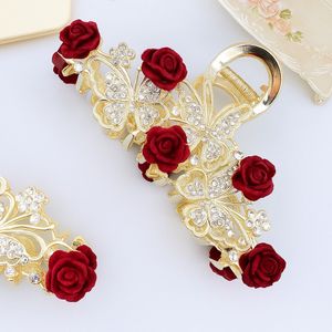 کلیپس مجلسی فلزی گل رز (آویزدار)