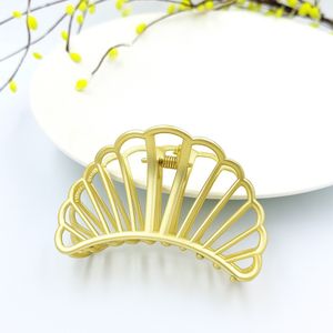 خرید اینترنتی قیمت کلیپس فلزی طرح صدف