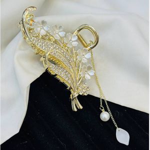 کلیپس مجلسی فلزی خوشه گل