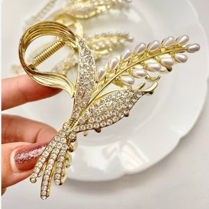 خرید اینترنتی قیمت کلیپس مجلسی فلزی خوشه گندم (برندزایا)