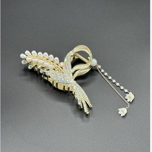 خرید اینترنتی قیمت کلیپس مجلسی فلزی خوشه گندم (برندزایا)