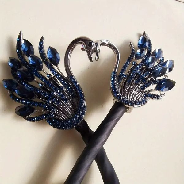 باندفرمجلسی طرح قو