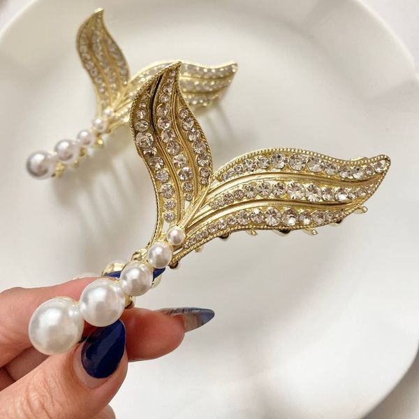 کلیپس مجلسی فلزی دم ماهی