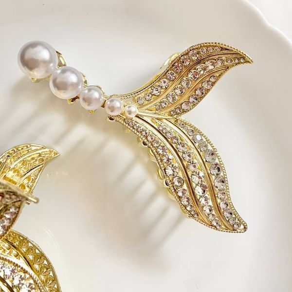 کلیپس مجلسی فلزی دم ماهی