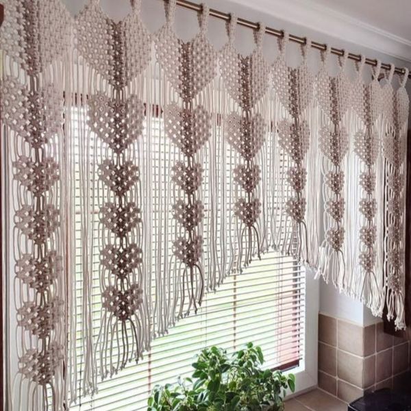 پرده ی مکرومه بافی طرح قلبی چشم نواز