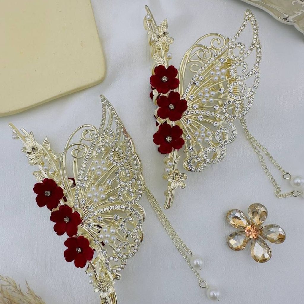 خرید اینترنتی قیمت کلیپس مجلسی فلزی رز قرمز آویزدار