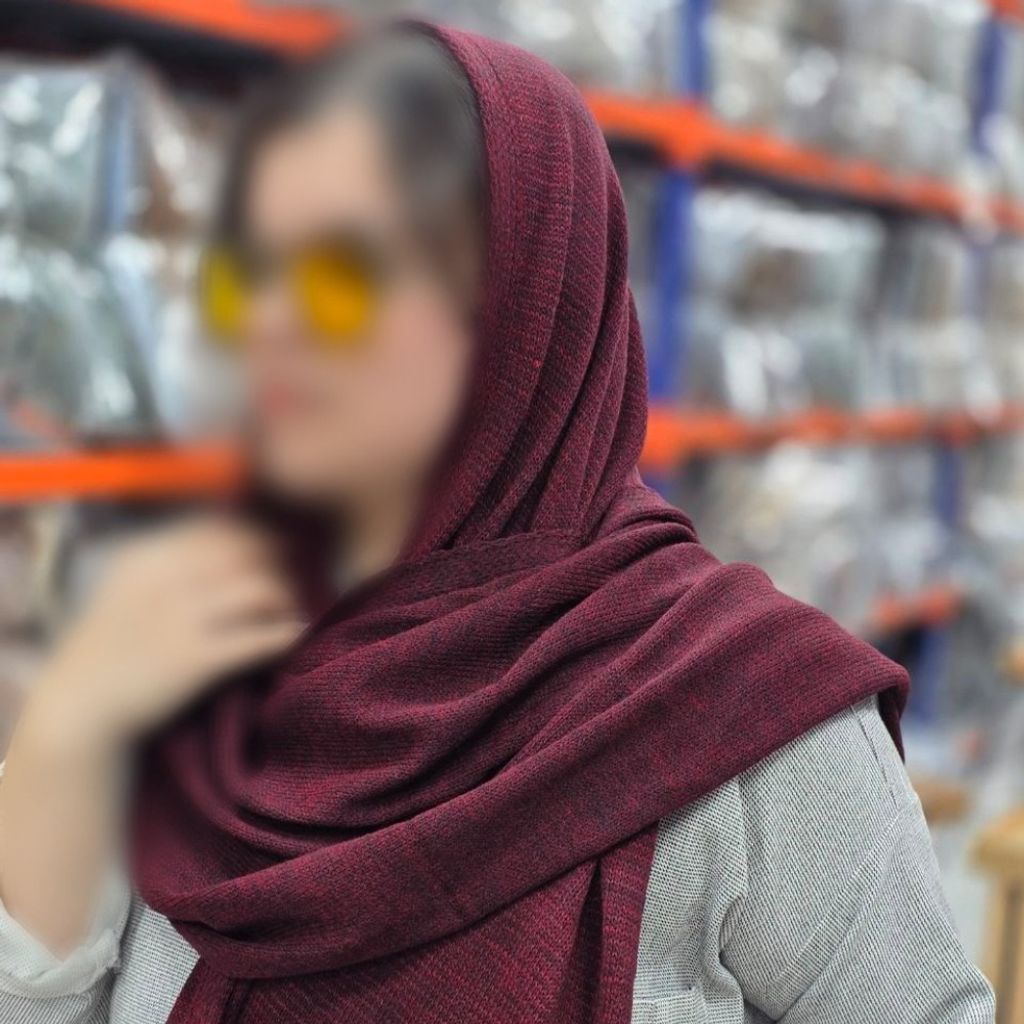 خرید انلاین شال بافت زنانه رنگی | گرم، نرم و مناسب استایل زمستانی با رنگ‌بندی جذاب