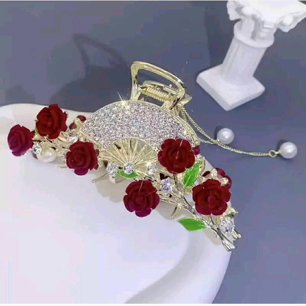 خرید اینترنتی کلیپس مجلسی فلزی بادبزنی رز قرمز