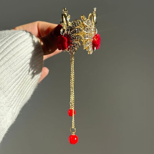 کلیپس سامورایی مجلسی فلزی طرح قو آویزدار