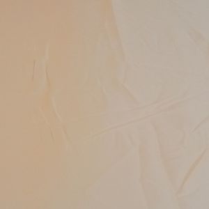 خرید آنلاین پارچه لباس عرض 2.90 متر مدل ساتن ساده کد 021 رنگ شیری