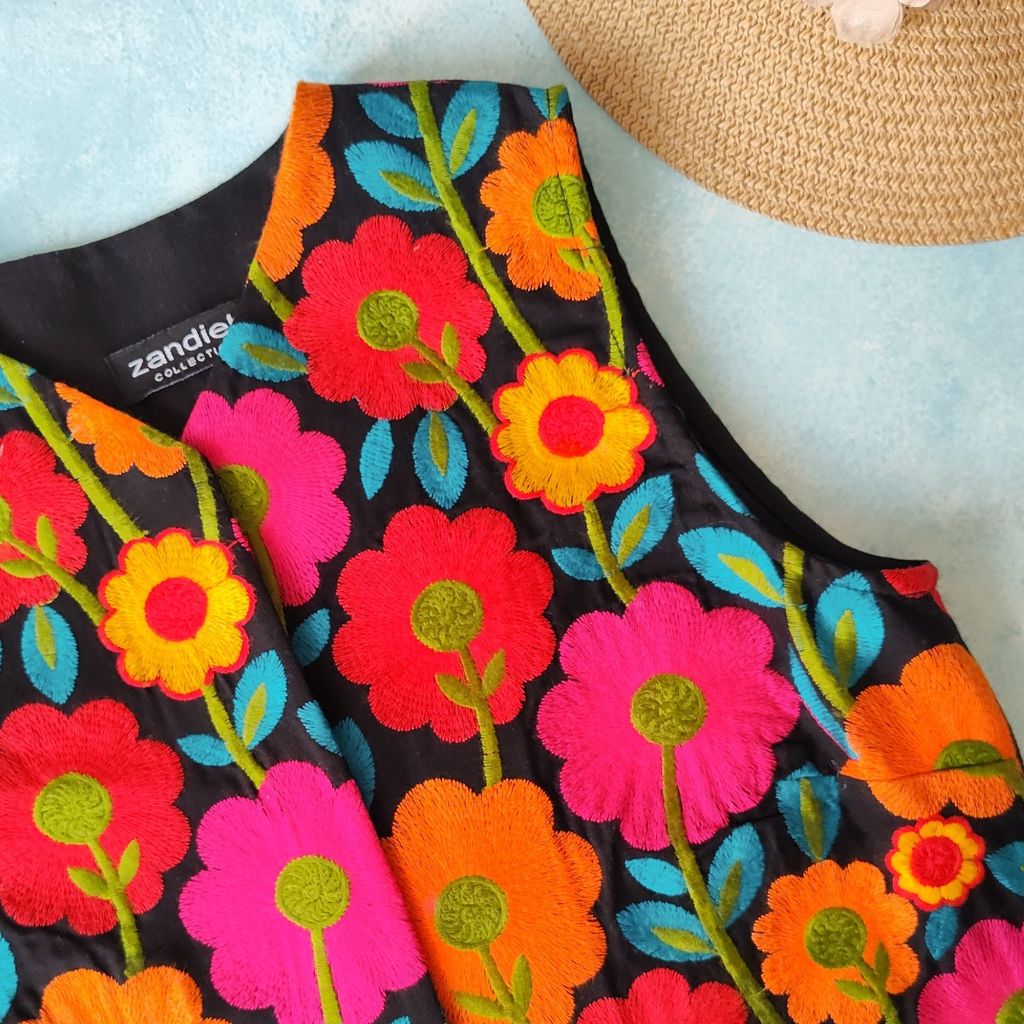 فروش اینترنتی وست لینن مجلسی زنانه