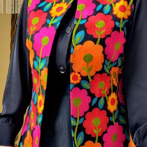 وست لینن مجلسی زنانه