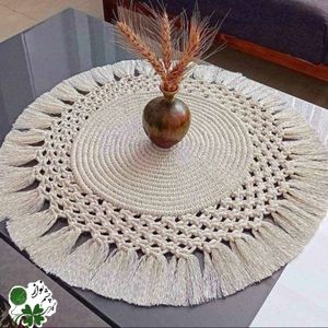 رومیزی گرد مکرومه بافی طرح چرخ نخ چشم نواز