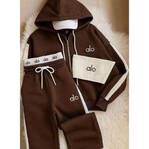 قیمت ست سه تیکه alo سویشرت+شلوار+کراپ