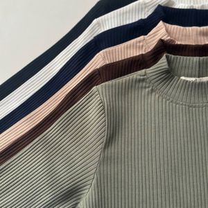 مشخصات بلوز یقه ایستاده کبریتی زنانه