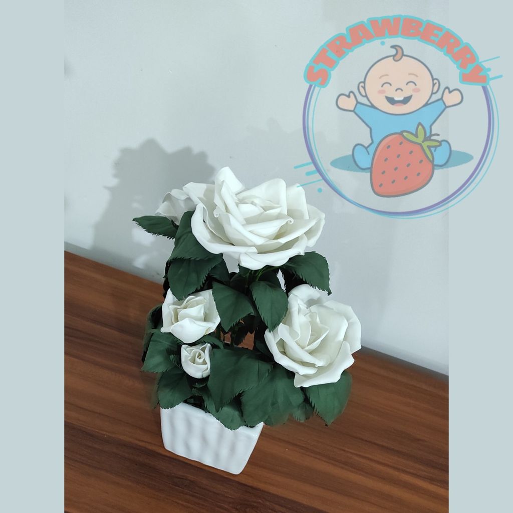 قیمت ارزان گل رز سفید مصنوعی با گلدون سفید از جنس فوم ارتفاع 30 سانتی