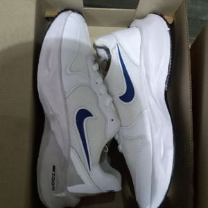 قیمت کفش نایک زوم