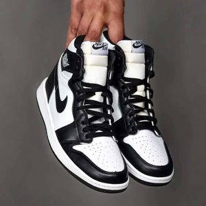 کفش نایک جردن ساقدار مردانه سفید مشکی