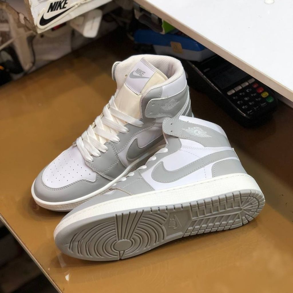 خرید اینترنتی قیمت کفش نایک جردن ساقدار مردانه رنگ سفید