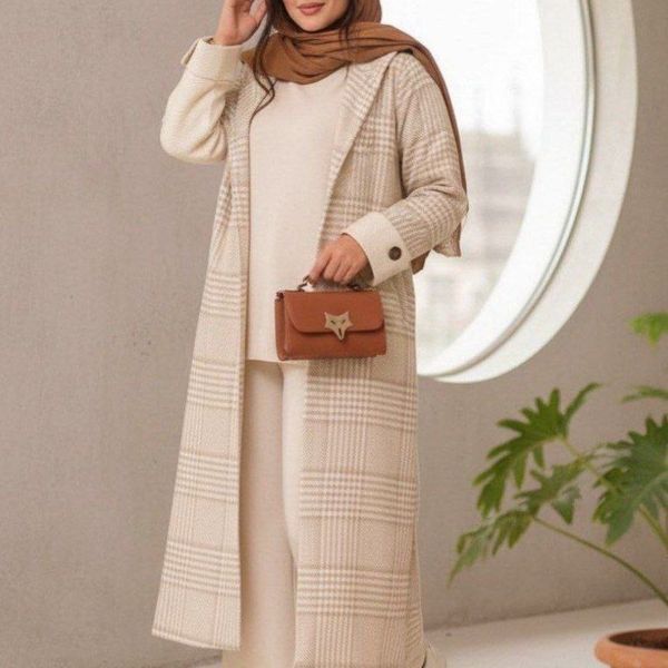 مانتو ژینوس زیبا