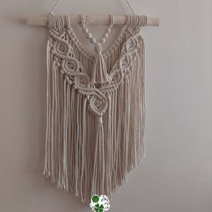 خرید آنلاین آویز دیواری مکرومه بافی طرح