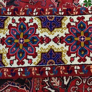 قالیچه ی دستبافت کوچک