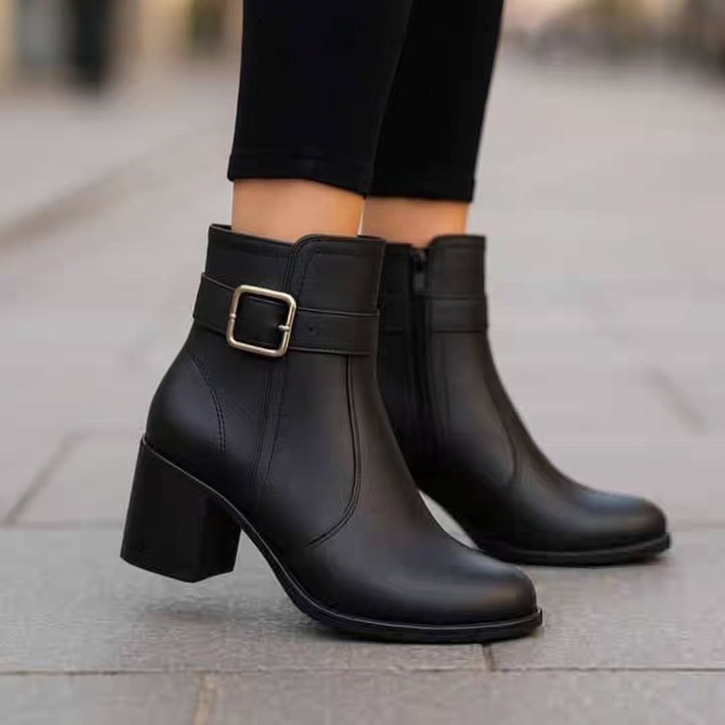 مشخصات نیم بوت پاشنه دار درجه یک