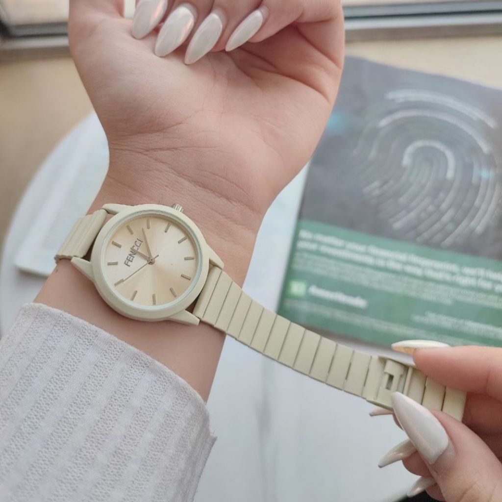مشخصات ساعت مینیمال زنانه مارک FENCCl