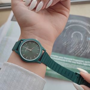 فروش اینترنتی ساعت مینیمال زنانه مارک FENCCl