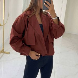 کراپ بارونی زنانه