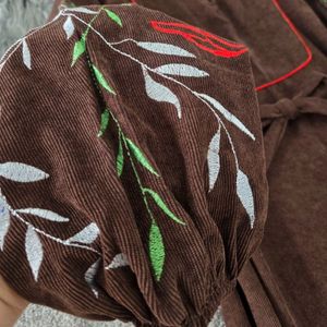 قیمت کفتان گلدوزی نازگل