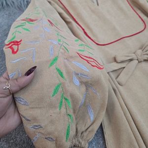 قیمت کفتان گلدوزی نازگل