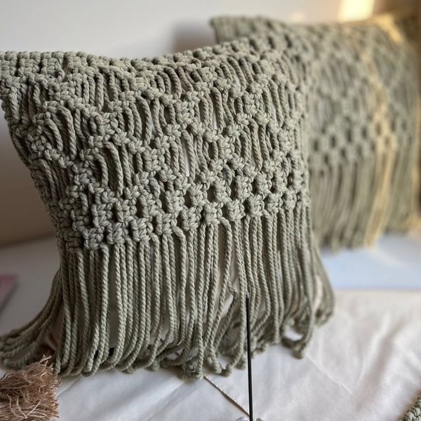 کاورکوسن هنری مکرومه