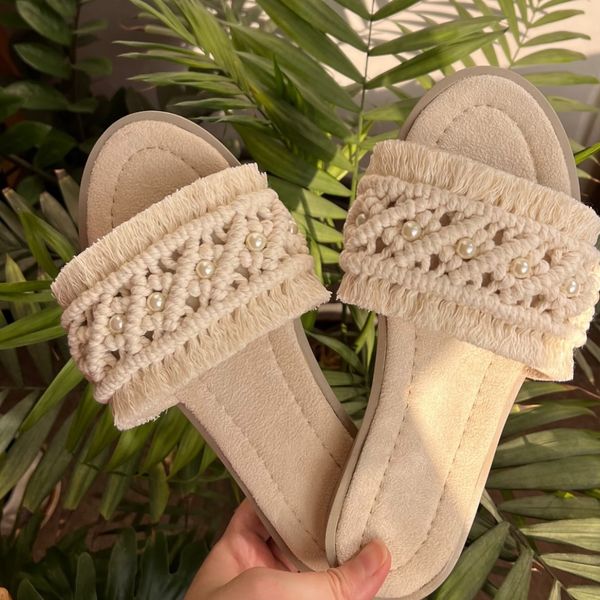 صندل مکر‌ومه مدل دلسا