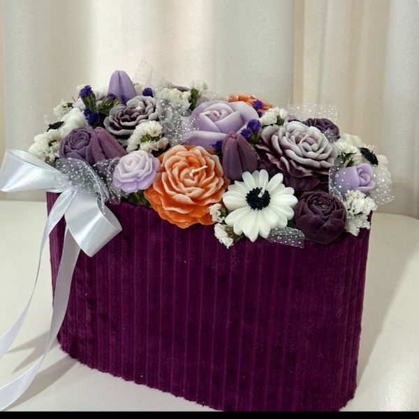 باکس گل شمعی هدیه ی ماندگار