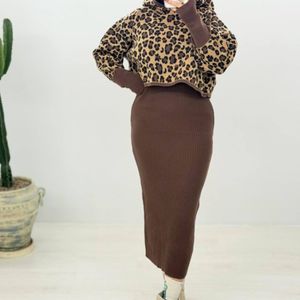 فروش اینترنتی ست بافت زنانه پلنگی فینگردار