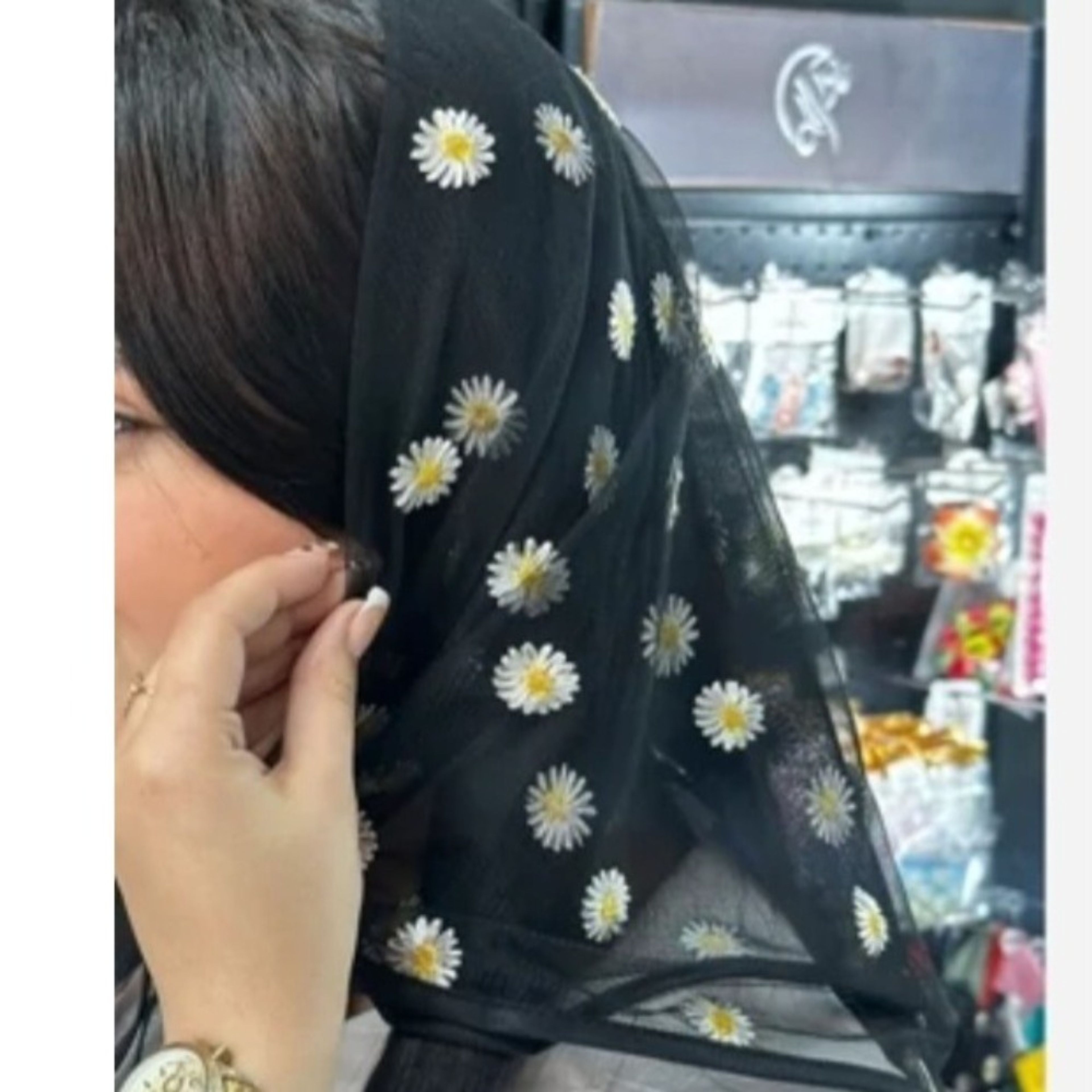 مشخصات مینی اسکارف بابونه