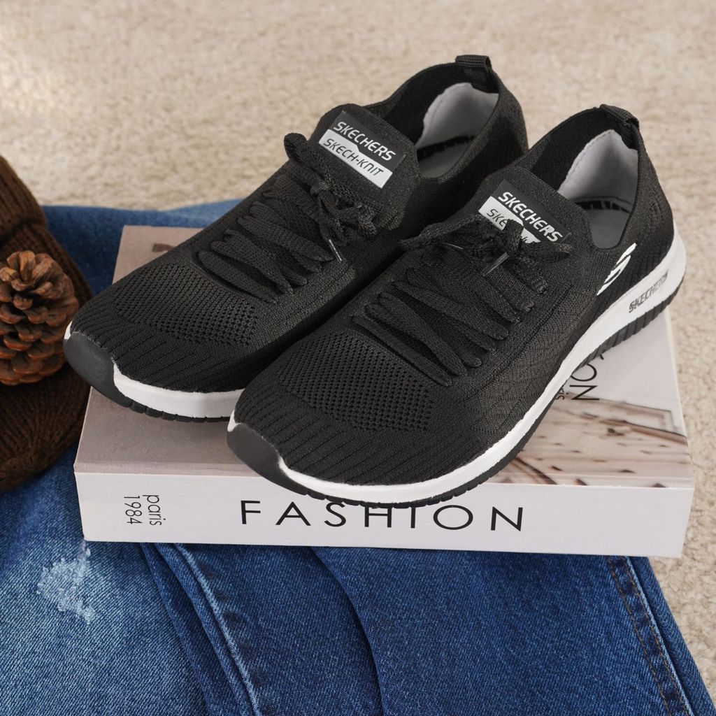 خرید انلاین کفش اسکیچرز جورابی مردونه پاد