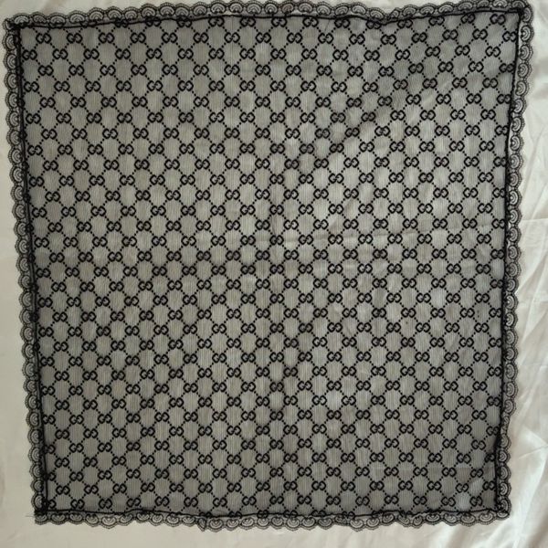 روسری توری حاشیه گیپور مشکی