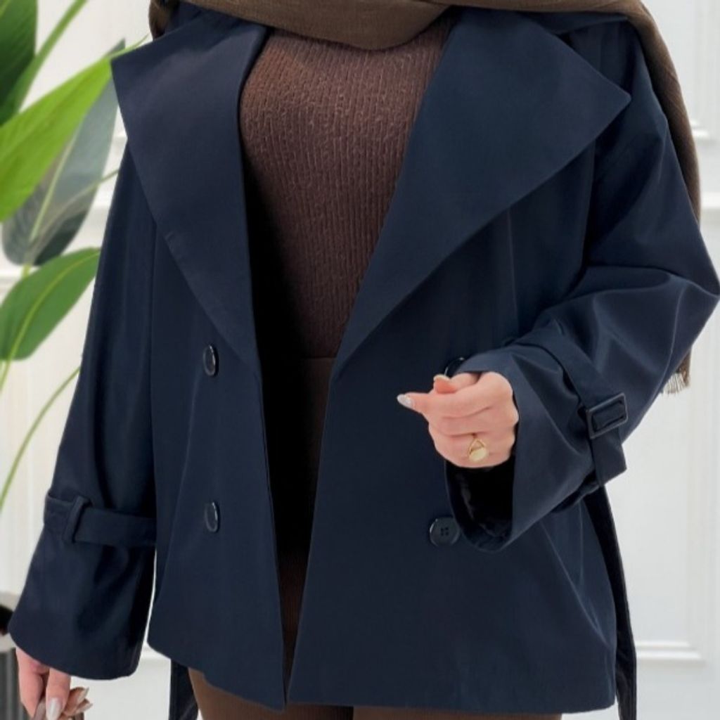 مشخصات بارانی الهام پارسی