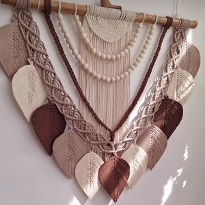 دیوار کوب پر برگ مکرومه بافی مدل اشیان