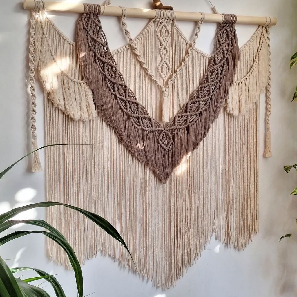 خرید انلاین دیوار کوب‌مکرومه بافی مدل سطنتی