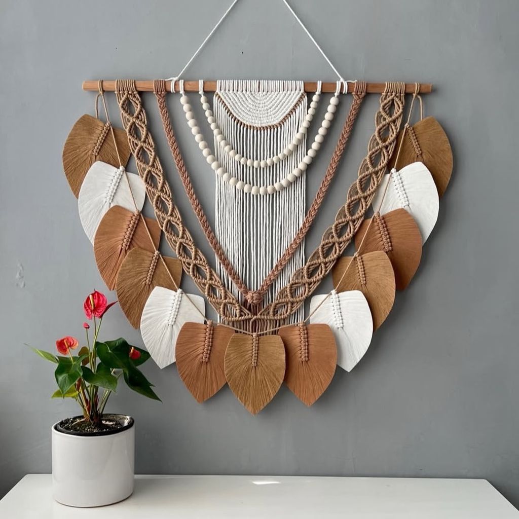 مشخصات دیوار کوب‌ فاخر مکرومه بافی مدل ارکیده